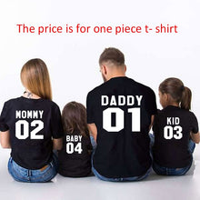 Load image into Gallery viewer, T-shirt DADDY MOMMY KID BABY